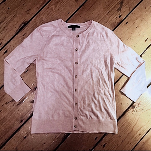 Ann Taylor Sweaters - Ann Taylor lightweight 3/4 button cardigan pink SP